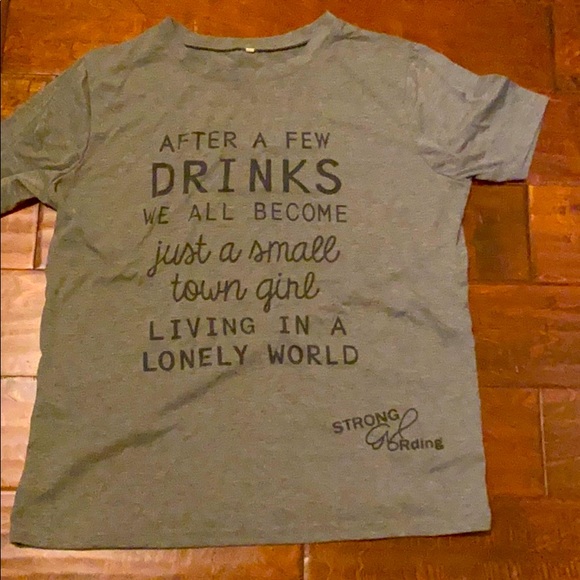 Grey t shirt - Picture 1 of 1